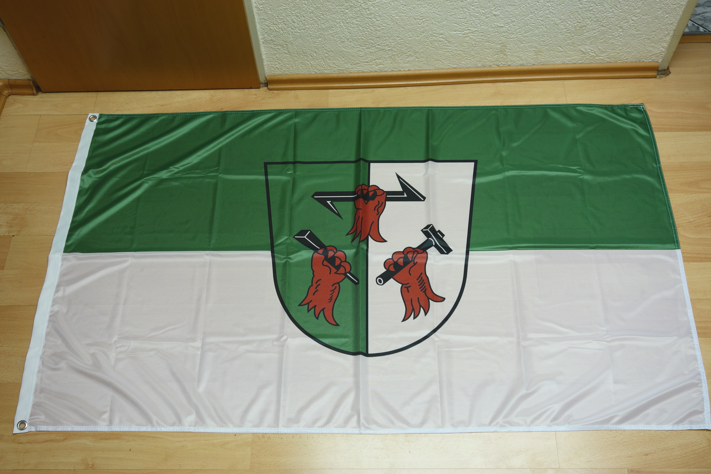 Fahne Flagge Hannover Bokeloh Wunstorf Digitaldruck 90 x 150 cm