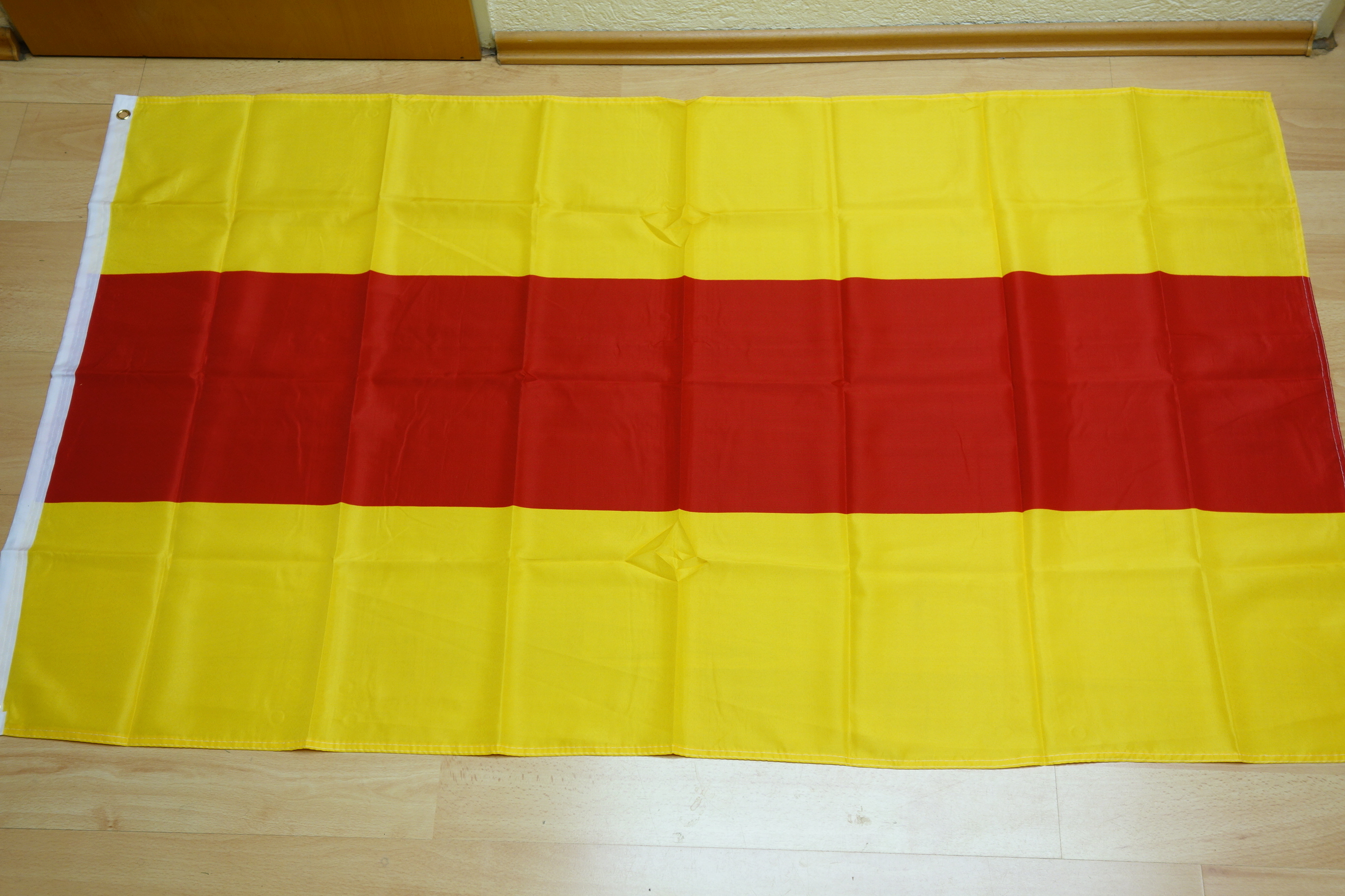 90 x 150 cm Fahnen Flagge Schaumburg Lippe Neu