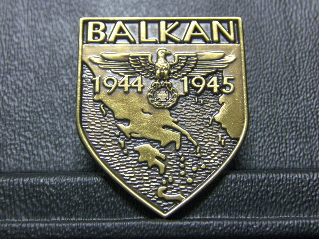 PIN  WEHRMACHT Balkan Schild 1944-45 